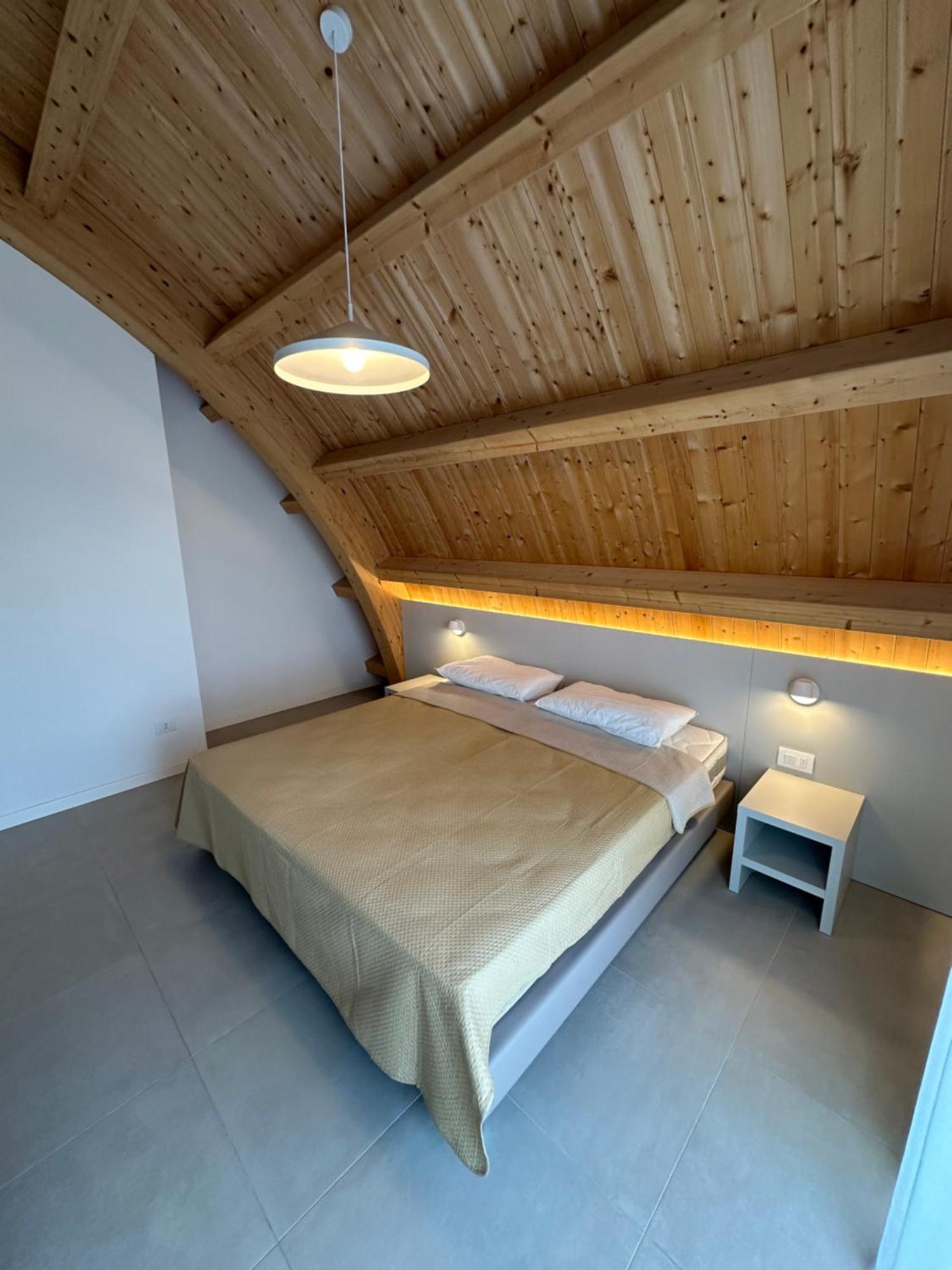 Woody Green Penthouse Sea View - Agenzia Cocal カオルレ エクステリア 写真