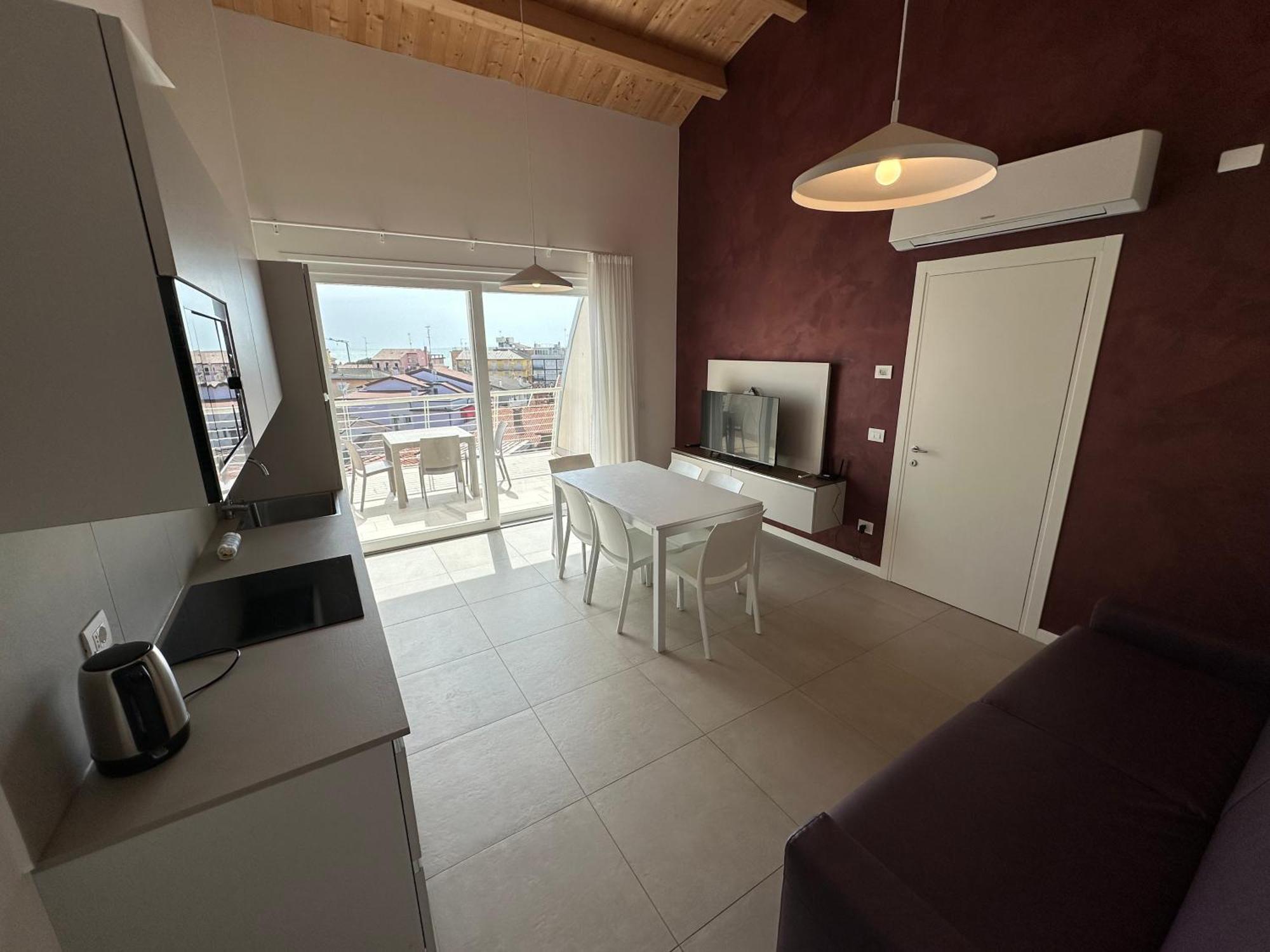 Woody Green Penthouse Sea View - Agenzia Cocal カオルレ エクステリア 写真